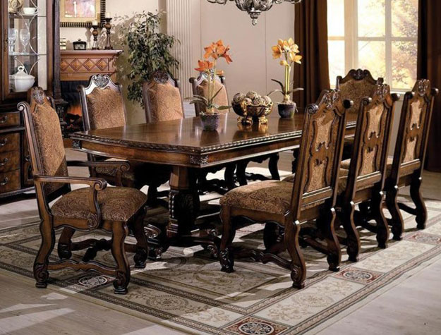Traditional furniture in Pensacola, Florida